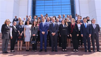 طلعت: الشراكة بين القطاعين العام والخاص أبرز مقومات نجاح قطاع الاتصالات 