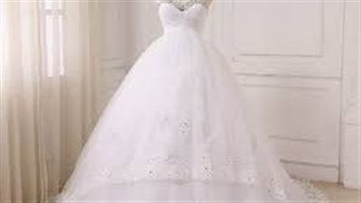 تفسير حلم فستان الفرح في المنام وعلاقته باستقرار الحياة الزوجية 