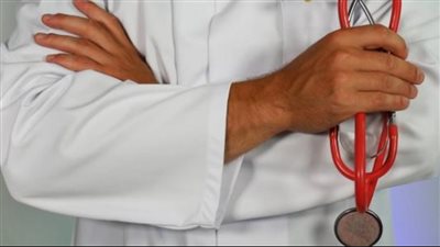 تفاصيل جديدة في اتهام طبيب عظام بالتحرش بمريضة داخل عيادته