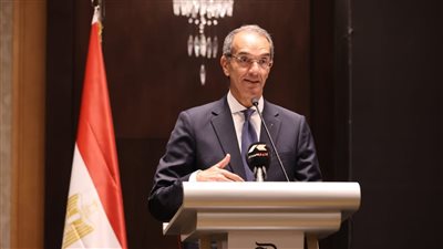 عمرو طلعت: التوقيع الإلكتروني حجر الزاوية للانطلاق نحو بناء مصر الرقمية 