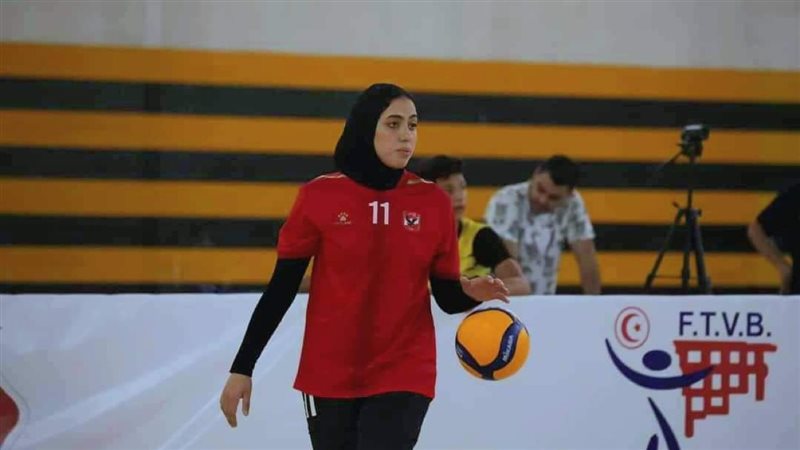 سارة أمين لاعبة سيدات