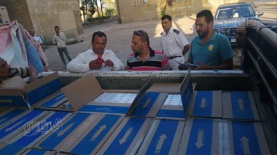 ضبط سجائر بقيمة مليوني جنيه قبل بيعها بالسوق السوداء بالإسماعيلية | صور