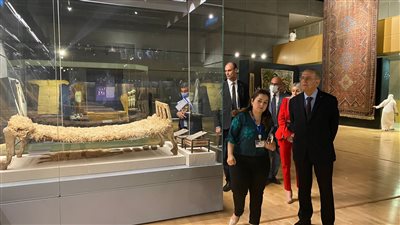 وزير خارجية قبرص يزور المتحف القومي للحضارة