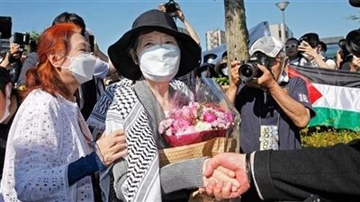 قصة إطلاق سراح مؤسسة الجيش الأحمر الياباني بعد السجن 20 عاما