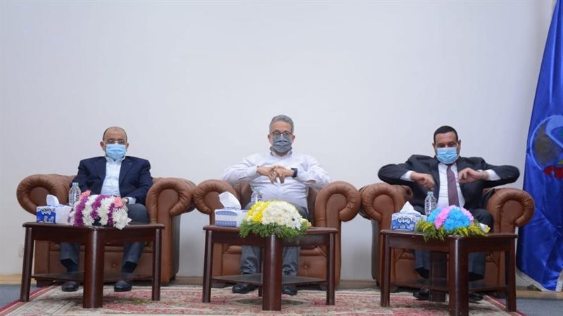 وزيرا السياحة والآثار
