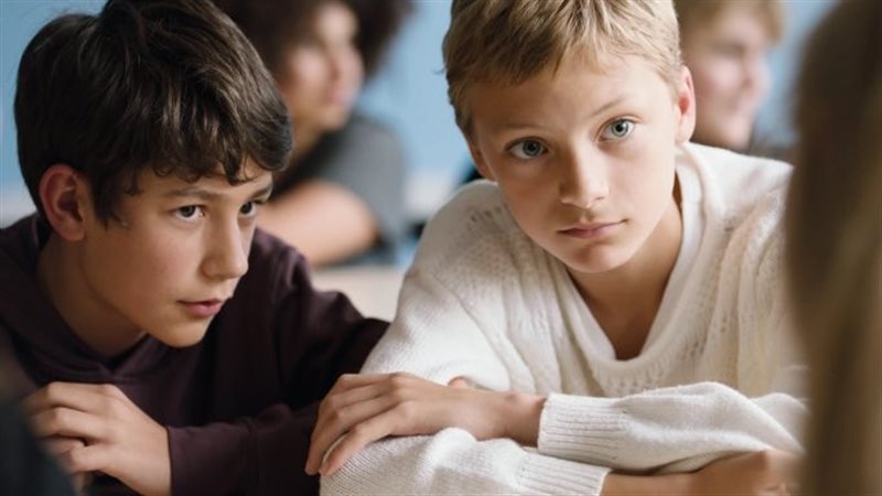 فيلم CLOSE 