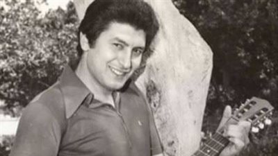 41 عامًا على وفاة أسطورة الجيتار عمر خورشيد.. هذا ما فعله معه عبد الحليم وبليغ 