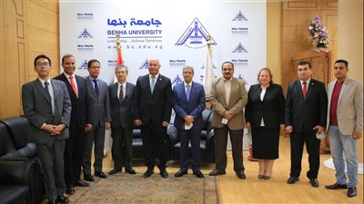 رئيس جامعة بنها يستقبل السفير الياباني بالقاهرة 