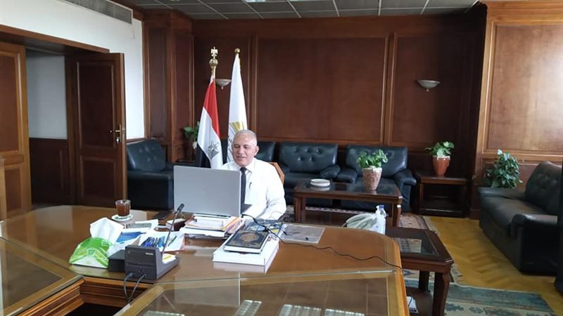 وزير الري 