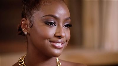 جاستين سكاي صديقة هايلي بيبر تهاجم سيلينا جوميز