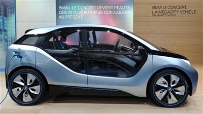 دراسة: مبيعات السيارات التقليدية ستنخفض إلى النصف بحلول 2030