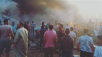 إخماد حريق نشب في مخزن خردة بقليوب