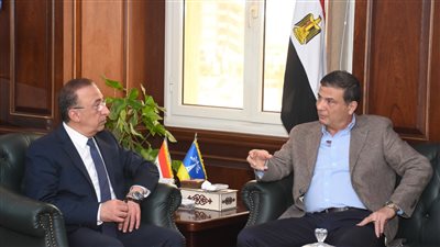 محافظ الإسكندرية يطلق عددًا من المبادرات الداعمة للأسر الأكثر احتياجًا