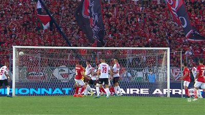 الوداد يتقدم على الأهلي 0/1 في الشوط الأول بنهائي دوري الأبطال | فيديو