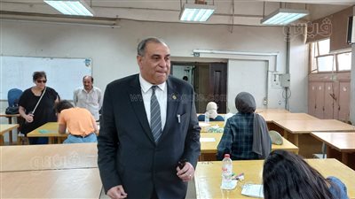 رئيس جامعة حلوان: توفير الدعم والرعاية للطلاب خلال الامتحانات