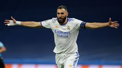 انجاز جديد ينتظر كريم بنزيما مع ريال مدريد في السوبر الأوروبي 