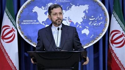 أزمة السفينتين.. إيران تلمح للمعاملة بالمثل وتدعو اليونان إلى اللجوء للقضاء