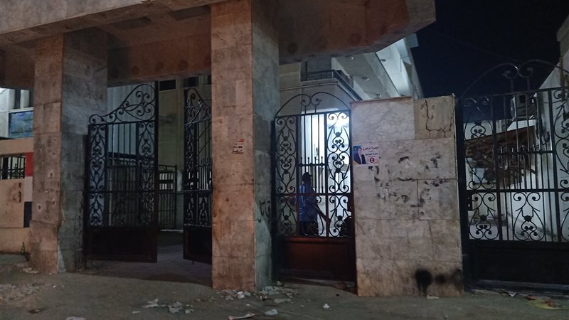 من أمام مشرحة مستشفى