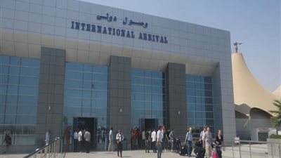 ضبط محاولة تهريب مستلزمات طبية بجمارك مطار الغردقة