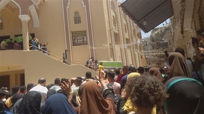 تمنى الشفاء لقاتلة أبنائه.. كلمات مؤثرة لوالد ضحايا مذبحة ميت تمامة| صور