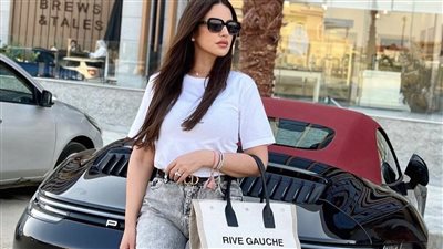 درة بإطلالة كاجوال في أحدث ظهور لها