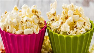 طريقة عمل الفشار بدون زيت.. خفيف وصحى