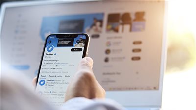 اختراق حسابات الجيش البريطاني على تويتر ويوتيوب