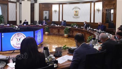 مدبولي: طرح أراض للقطاع الخاص لإنشاء محطات لتحلية مياه البحر