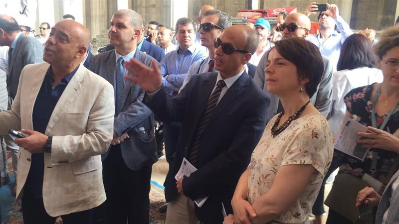 وفد من الوكالة الفرنسية
