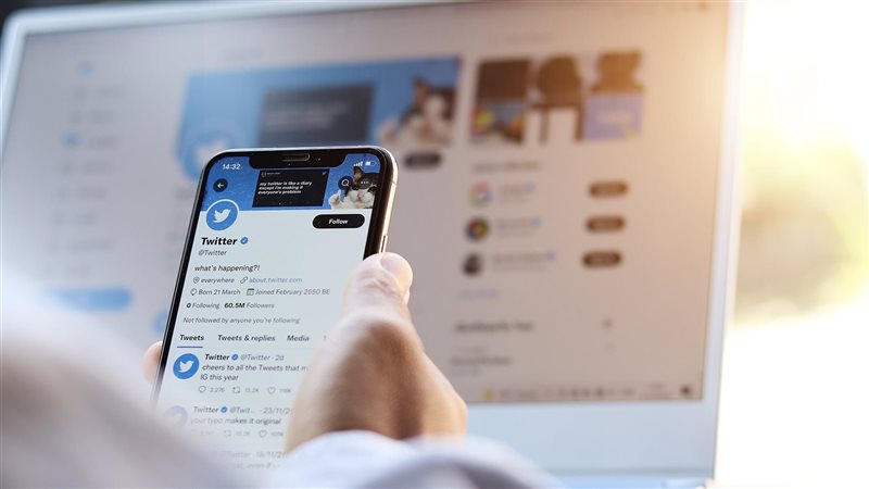 اختراق حسابات الجيش