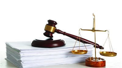 تغريم شاب 35 ألف درهم بعد وصفه فتاة بالمريضة نفسيًا