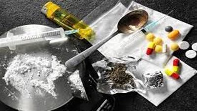 سيدتان تهربان مخدرات بطريقة غير مسبوقة