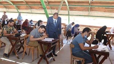 انطلاق امتحانات الفصل الدراسي الثاني بجامعة سوهاج