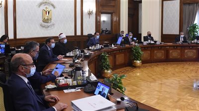 مدبولي يرأس اجتماع الحكومة غدا.. ومؤتمر صحفي لوزير الزراعة بشأن توريد القمح