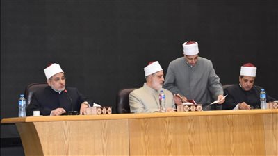 اجتماع التعليمات الأخيرة.. الأزهر ينهي استعداده لبدء امتحانات الشهادة الثانوية