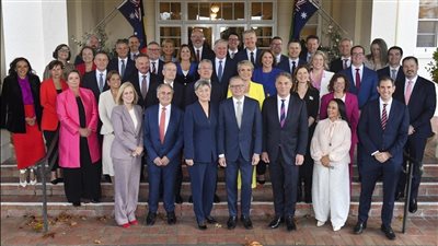 من هما آني علي وإد هوسيك الوزيران المسلمان في الحكومة الأسترالية الجديدة؟