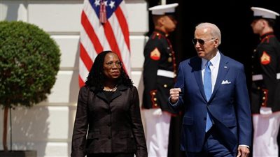 رويترز: بايدن يعتزم زيارة الخليج ولقاء محمد بن سلمان