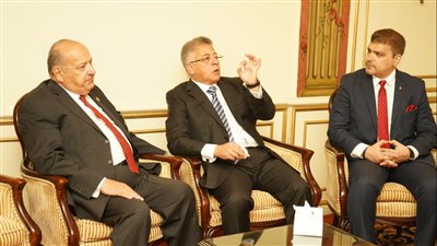 الاعتماد والرقابة الصحية تناقش ضوابط ومعايير تنظيم الخدمات العلاجية عن بعد