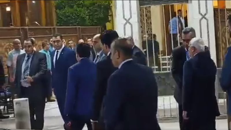 وزير الرياضة أول