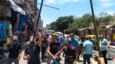 حملات مكثفة فى الإسكندرية لإزالة إشغالات الباعة الجائلين 