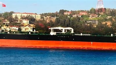 تحديد موقع الناقلتين اليونانيتين المحتجزتين في إيران