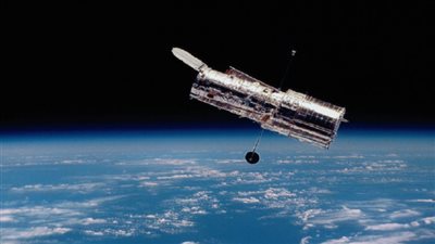 التليسكوب هابل يكتشف مجرة مخفية خلف درب التبانة 