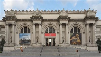 التفاصيل الكاملة لمصادرة 5 تحف أثرية مصرية مسروقة من متحف اللوفر | صور 