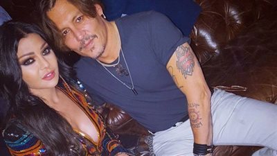 مفاجأة.. هيفاء وهبي تنشر فيديو من الديسكو مع جوني ديب وتوجه رسالة