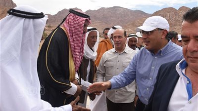 يضم 150 غرفة.. مدبولي يتفقد أعمال إنشاء الفندق الجبلي في سانت كاترين