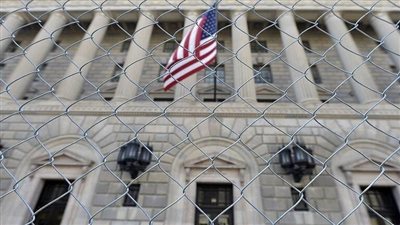 أمريكا تضيف 7 كيانات إيرانية إلى قائمة الحظر التجاري 