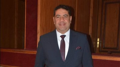 فوز وليد حمودة بمنصب أمين عام اللجنة النقابية للعاملين بمحافظة الجيزة