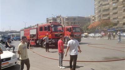 إخماد حريق نشب في سقالات خشبية لمحور ترعة الزمر بفيصل 