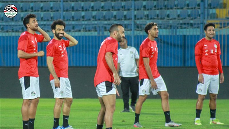 جانب من تدريبات منتخب