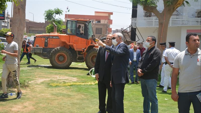 محافظ القليوبية خلال